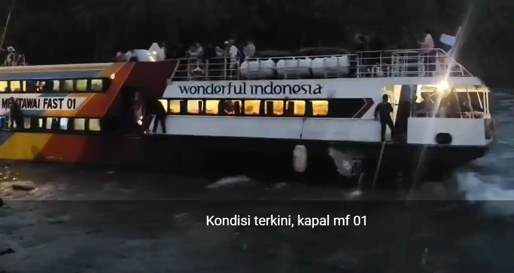 Kapal Cepat Mentawai Fast 01 Kandas di Muara Padang